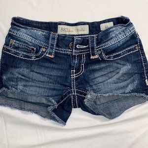 Women’s shorts- BKE size 24